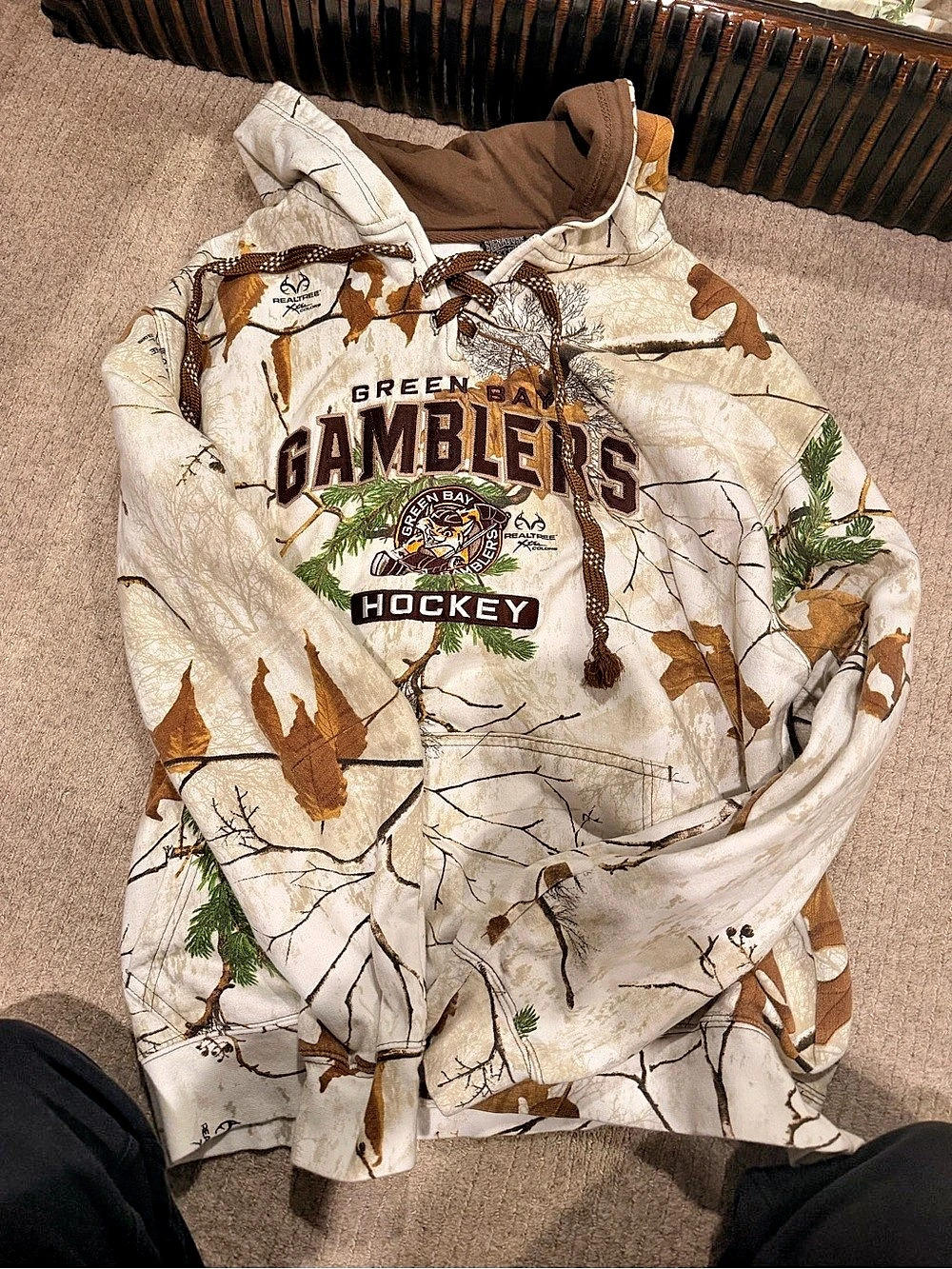 Signature Camo Graphic Hoodie Size Medium